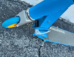 SWAGTRON K1 Kick Scooter Children & Teens Foldable Blue w/ Yellow Free US Ship