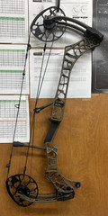 Mathews V3X 29 Compound Bow RH 27″ 70lb Ambush Green 4430776
