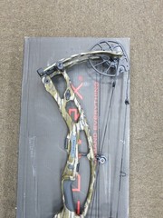 NEW Hoyt RX-9 RX9 60-70# Mossy Oak Bottomland Carbon Hunting Bow RH
