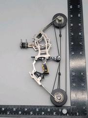 JINCENE 9″ Mini-Compound Bow Compound Bow Set Aluminum Silver & Black W/4 Arrows