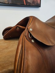 Antarès Jump Saddle – 17” Seat | 2A Flap | P Seat