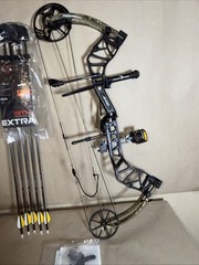 Bear Radiant Archery Bow RTH Extra 70# RH Mossy Oak DNA Camo AV45A1X0E7R **New**