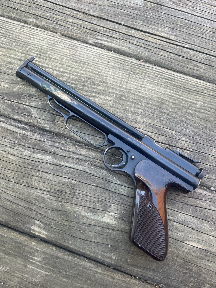 Vintage crosman model 105? 106 pump air pistol .177 cal pellets good working