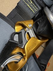 Petzl ASTRO Interational Version Rope Access Harness – Black/Yellow Size 0