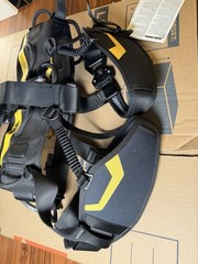 Petzl ASTRO Interational Version Rope Access Harness – Black/Yellow Size 0