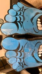 MINT NOS 2010 Santa Cruz Screaming Foot Matching Set left & right