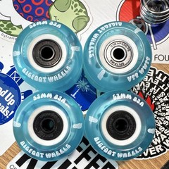 Bigfoot Blue Skateboard Wheels Set of 4, 53mm , 83A new w/spitfire cheapskate