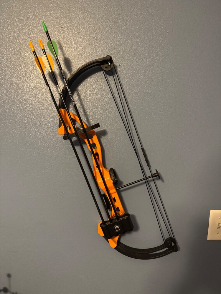 Bear Brave Bow Set Orange 13.5-19 in. 15-25 lbs. RH