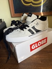 Globe Encore 2 Kicks Brand New US Size 11 Scarab / White Skate Shoes ㅎㅎ