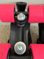 Pink Super Nitro Women’s Roller Skates Size 3 — Indoor/Outdoor Quad