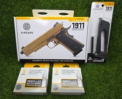 Sig Sauer 1911 Emperor Scorpion .177 BB Air Gun ⭐BUNDLE⭐ w/ Extra Magazine & CO2