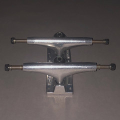 Made In USA THUNDER SKATEBOARD TRUCKS 147 Polished ( Set of 2 ) 8.0 Axle SF DLX