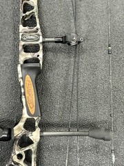 Mathews Halon 6 RH Compound Bow – Draw Weight 70lbs – Draw Length 31 (PD1125377)