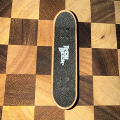 Tech Deck Zero Black And White Paint Splash Skateboard