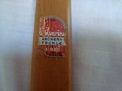 Vintage Wolverine English Style Long Bow 63, in. x 25 lb. R/H (Item #1)