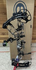 Elite Omnia RH 60lb Real tree Scape