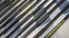 12 Carbon Express 300 Game Tracker Carbon Crossweave Arrows 28″ Feathers Nice!