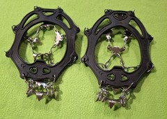 Ice Cleats Crampons 28 Spikes Anti Slip Traction Shoes Boots Medium