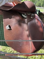 Bates Elevation 16.5” Saddle With CAIR and Easy Change Gullet System