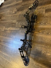 Bear Factory Approach RTH #70 Compound Bow – Realtree Edge Camo