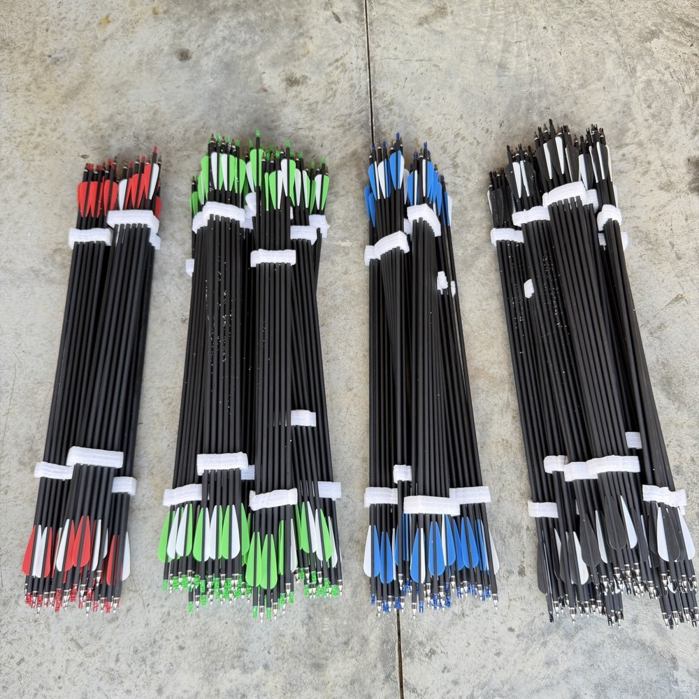 330-Pcs Archery Arrows 31.5” Length 5/16” Diameter Mixed Styles