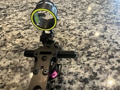 Matthews V3X 33 Compound Bow Right-Hand with Arrow Rest