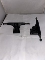 Thunder 7.5” Skateboard Trucks Set Black New Never Used Free Shipping!
