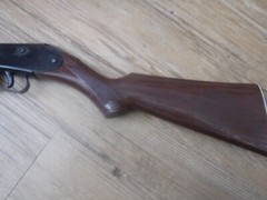 vintage daisy model no. 25 pump BB gun . rogers ark. yes it shoots