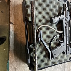 Tippmann Model 98 Paintball Gun With Barrel And Hard Case