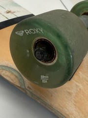 Roxy Shortboard Skateboard 26″ Dreaming Cruiser Beach Scene 59mm 83A Green Truck