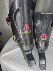 Rollerblade AstroBlade Adult Size 10 InLine Skates Astro Blade Black Purple