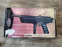WGP STO 2000 Autococker Marker, Box, Instruction, Warranty Card, plus DYE Barrel