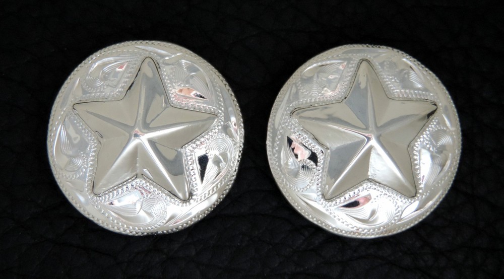 2 – 1″ Silver Hand Engraved Western Conchos with Star