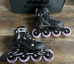 ROLLERBLADE Women’s Macroblade 84 W Inline Skates Black/Lavender 7/7.5