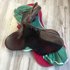 Granada Deep Seat All-Purpose English Saddle 17” Used Normal Wear With 2 Pads
