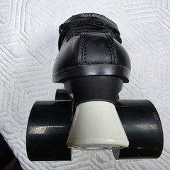 Roller Derby STR Seven Men’s Roller Skates Black Size 6 MPN 5070-8329 See below