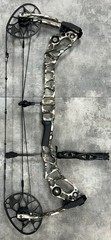 Mathews Halon 6 RH Compound Bow – Draw Weight 70lbs – Draw Length 31 (PD1125377)