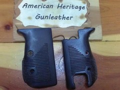 UNKNOWN Pistol Factory Plastic Grips New Condition