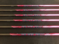 Black Eagle Outlaw Pink Crested Fletched 500 Arrows 1/2dz BRAND NEW