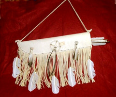 21″ Tan Leather Quiver w/ Medicine Wheel & 2 Arrows Native American 06