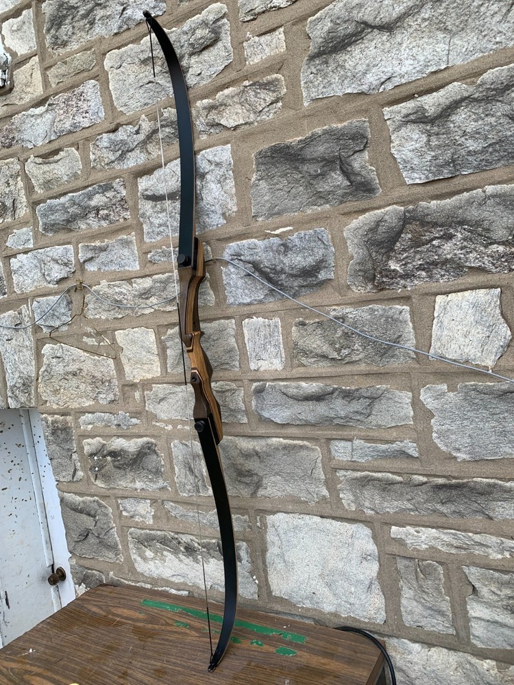 Sage Samick Takedown Recurve Bow 58″ Long 62/55 Lbs Hunting Archery Bow