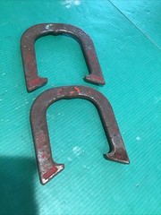 Lot of 2 (Pair) Drop Forged Vintage Horseshoes Unknown Brand Marked 2.5lb