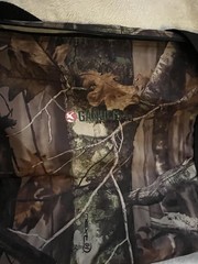 Gander Mountain Lightweight Duffle Camouflage/Black, Carry Strap
