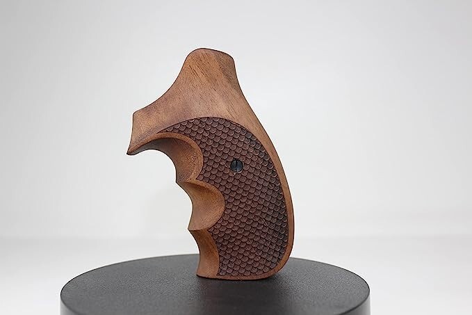 RSD Grips Brand S & W K/L/X – Frame Round Butt Compatible Walnut Grips