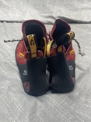 5.10 Five Ten Stealth C4 Red Suede Lace Up Climbing Shoes Men’s Size 12