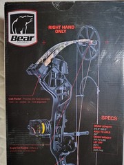 Bear Radiant Archery Bow RTH Extra 70# RH Mossy Oak DNA Camo AV45A1X0E7R **New**