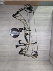 Used Hoyt Torrex XT Right Hand Camo 60-70lbs package