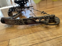 Elite Archery Answer Right Hand Camo Compound Bow 70lb