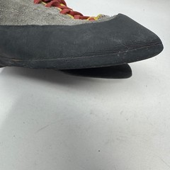 Evolv Climbing Shoes Men’s Lace Up Gray Red Yellow Size 12.5 US