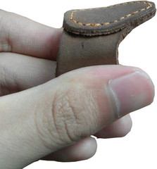 Soft Leather Thumb Ring Archery Finger Protector for Mongolian Reurve Bow Finger